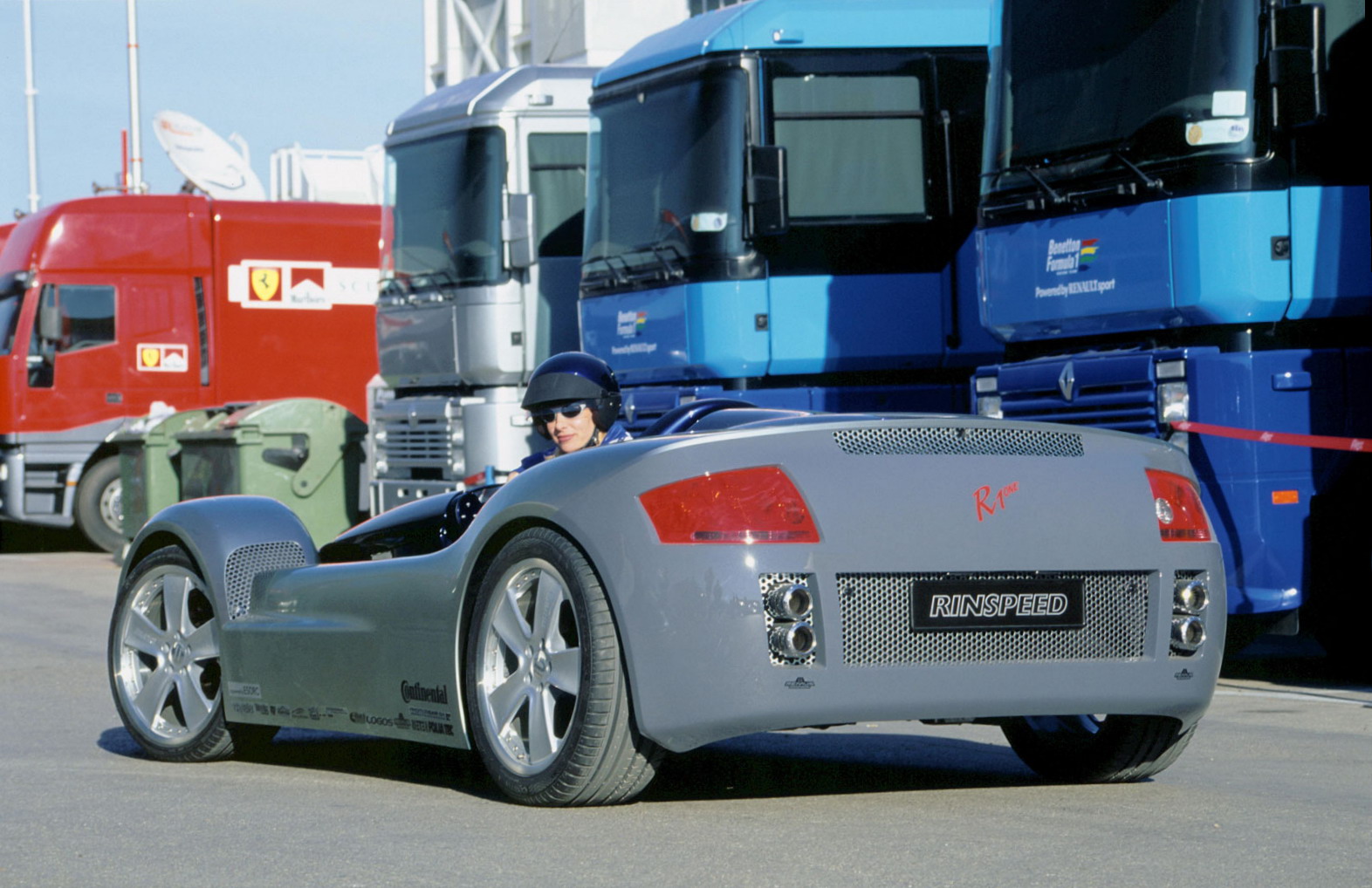 Rinspeed ADVANTIGE R<sup>one</sup>, 2001