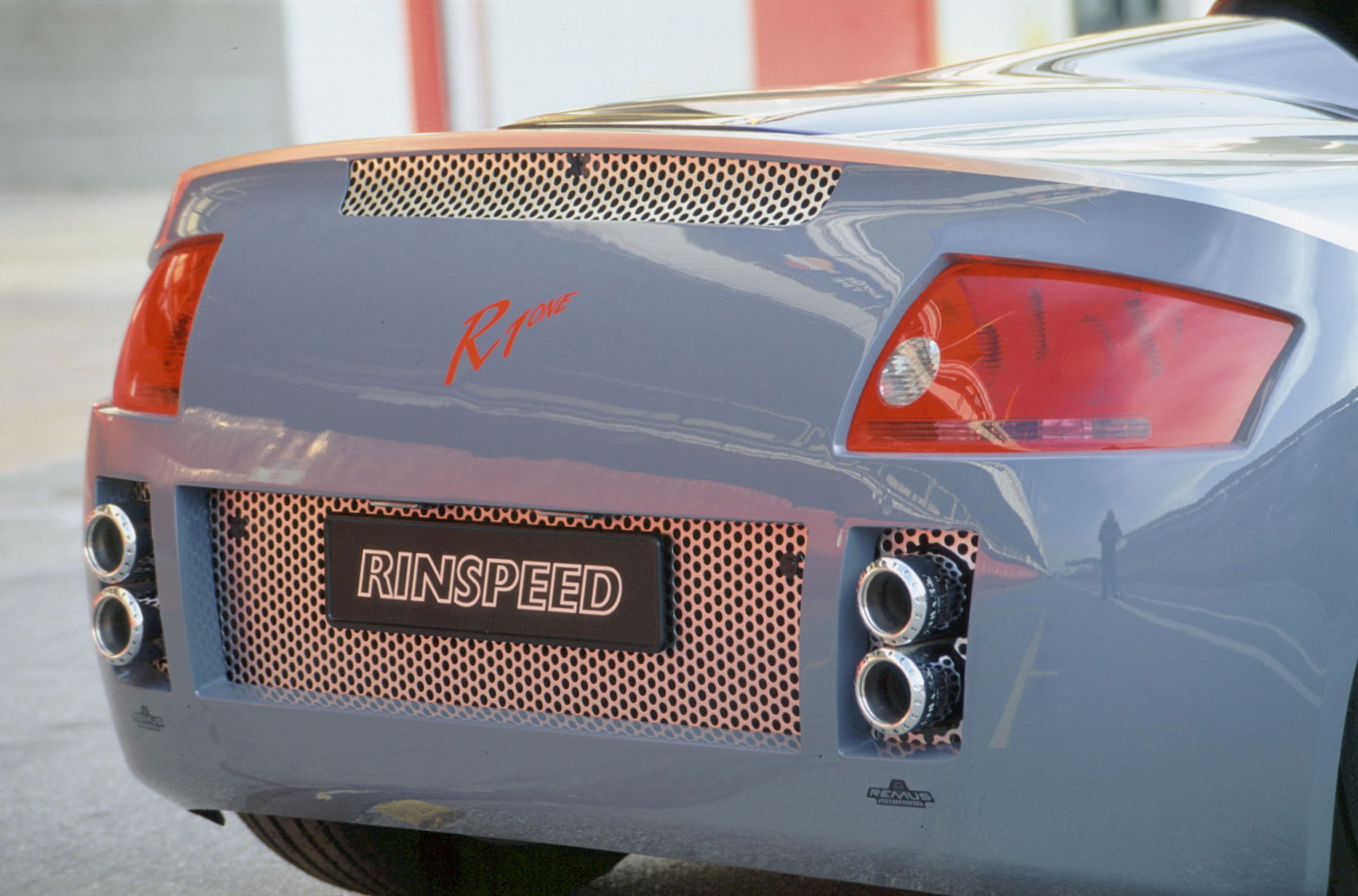 Rinspeed ADVANTIGE R<sup>one</sup>, 2001