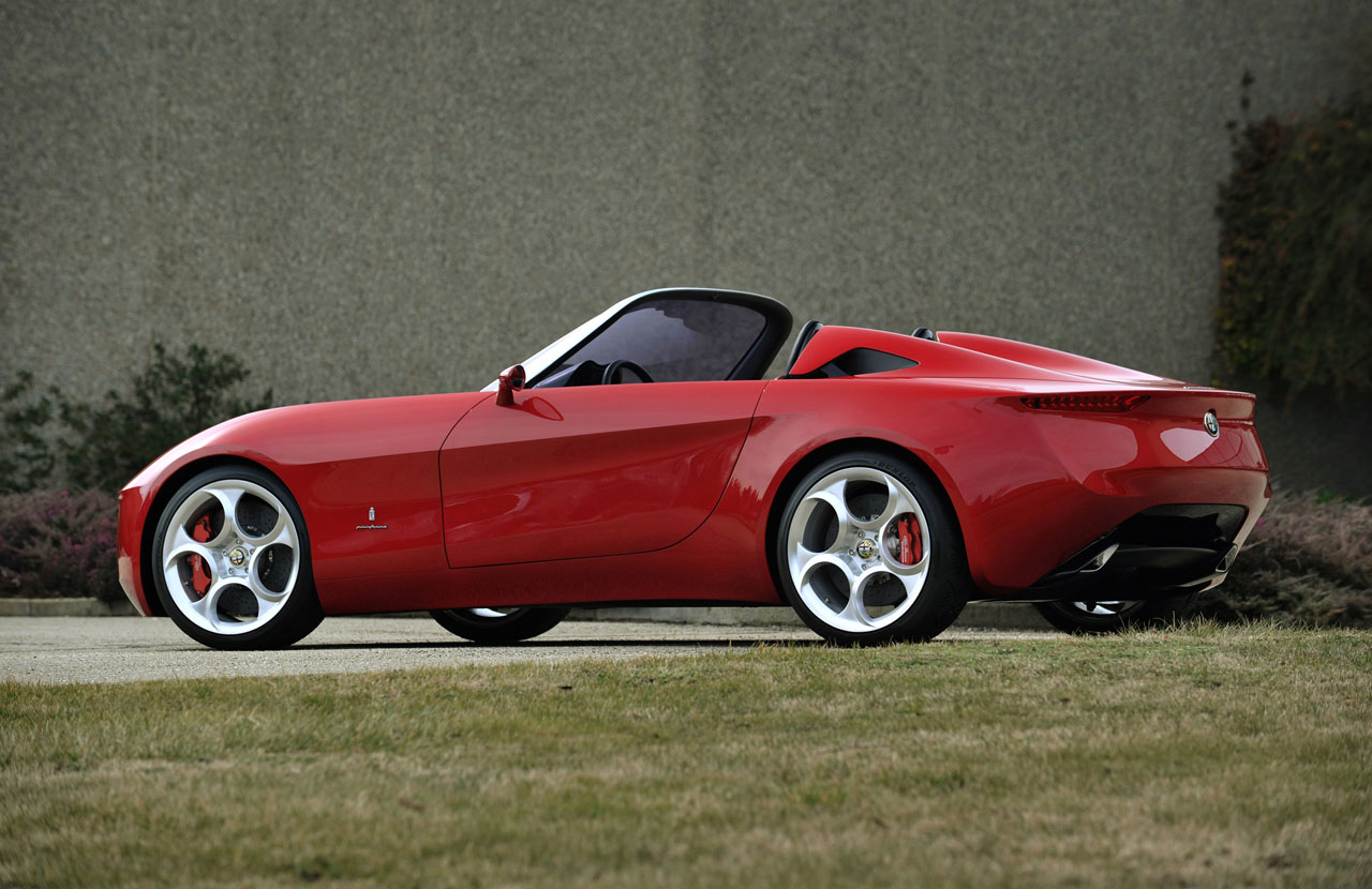 Alfa Romeo 2uettottanta (Pininfarina), 2010