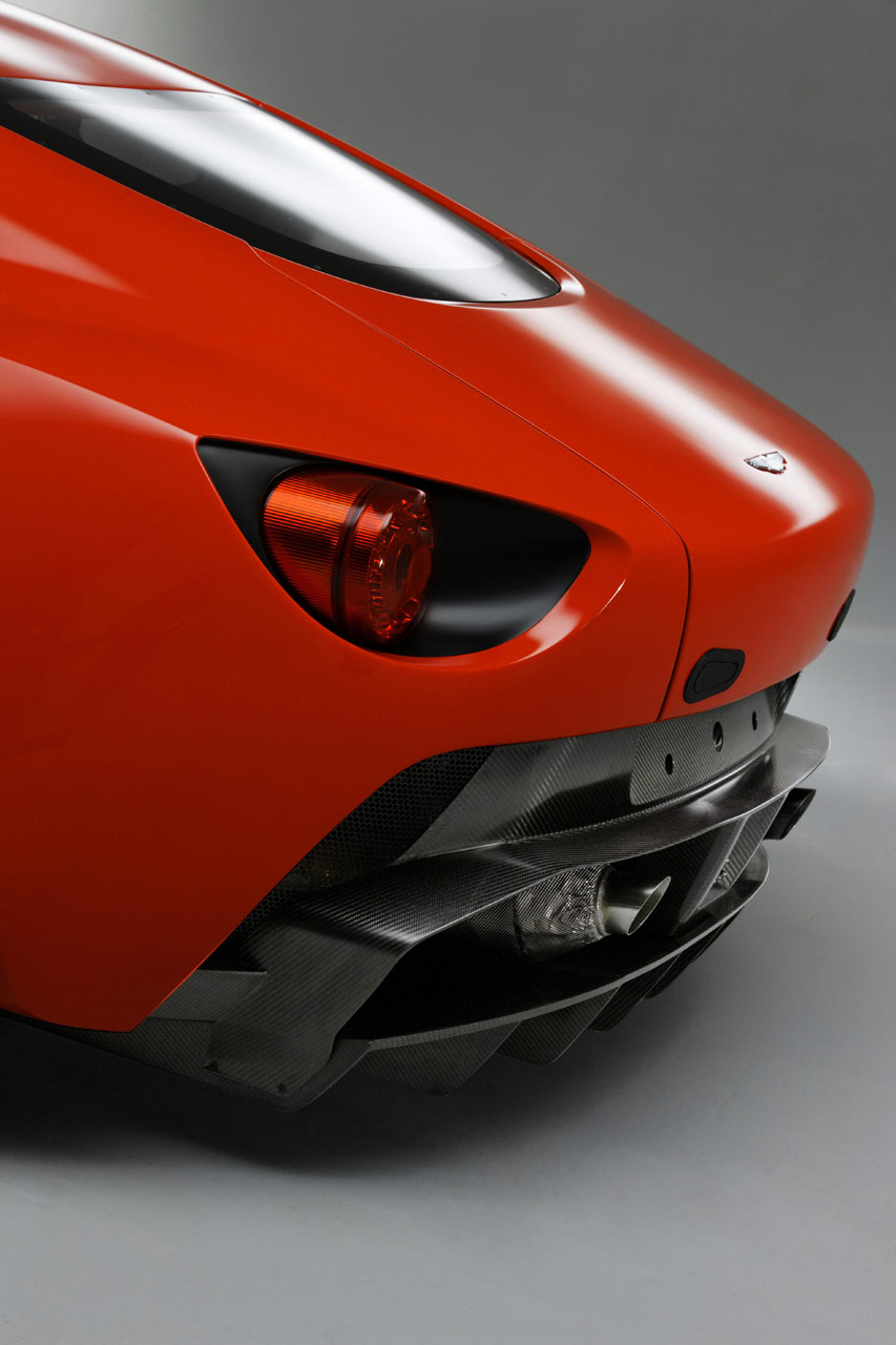 Aston Martin V12 (Zagato), 2011