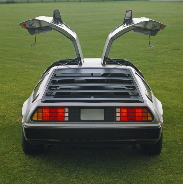 DeLorean DMC 12, 1983
